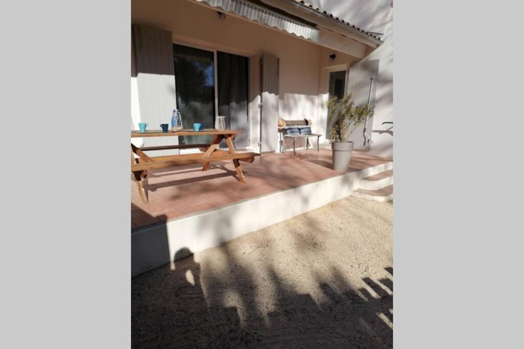 Maison 5 Personnes En Garrigue - Piscine-Spa Prive Langlade Luaran gambar